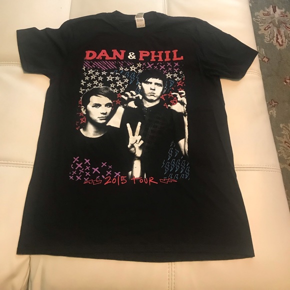 Gildan Tops - Dan and Phil 2015 UK tour t-shirt